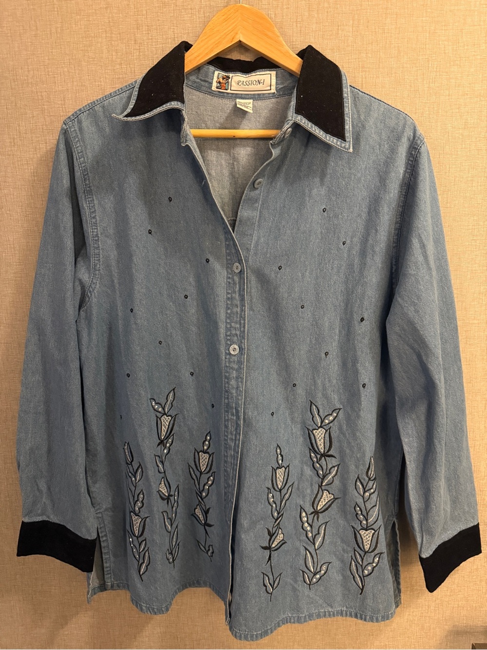 Passion-I Vintage Denim Shirt Large Embroidered Floral Western Boho Y2K